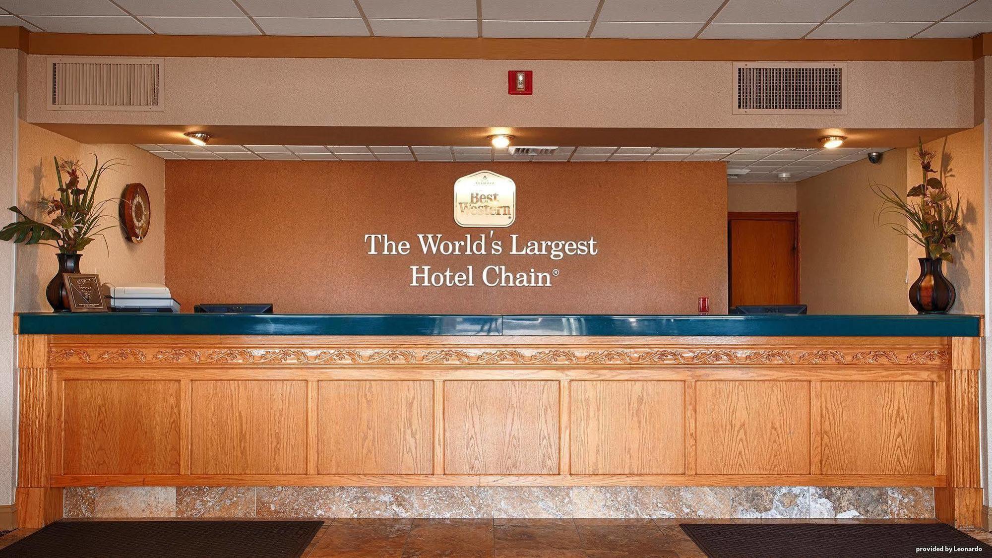 Best Western Crossroads Of The Bluffs Council Bluffs Ngoại thất bức ảnh