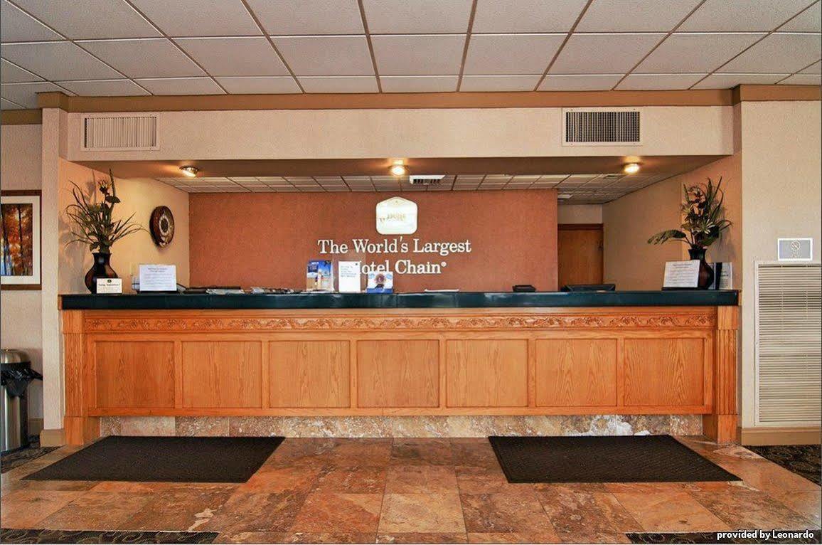 Best Western Crossroads Of The Bluffs Council Bluffs Ngoại thất bức ảnh